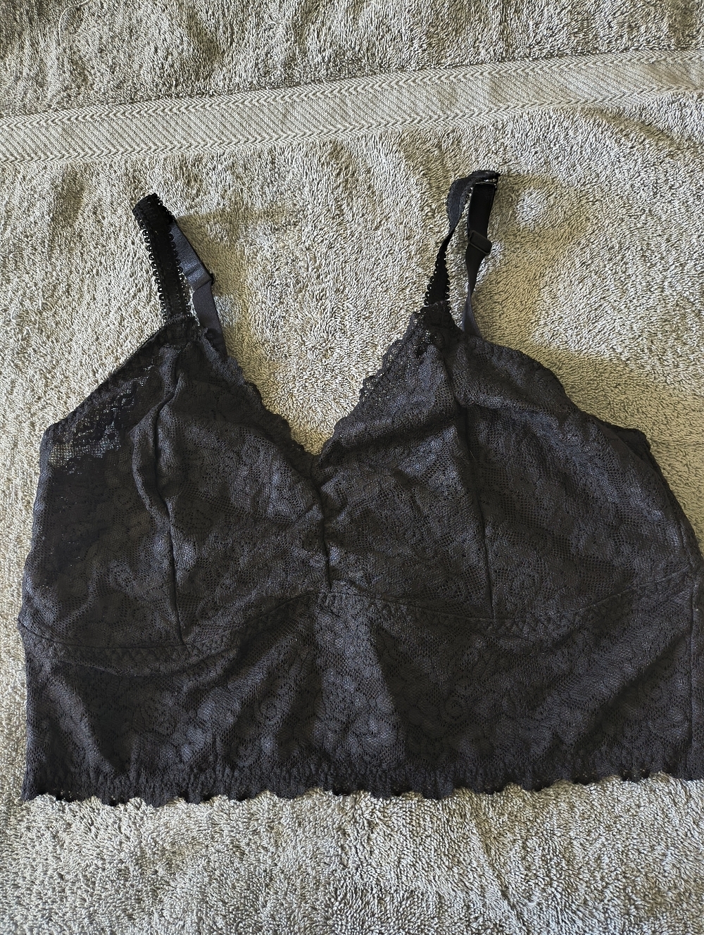 Torrid Black Lace Bralette Camisole Size 1 Summer Lightweight Preppy Layering